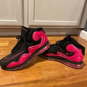 Nike Flyposite men’s size 13 PINK